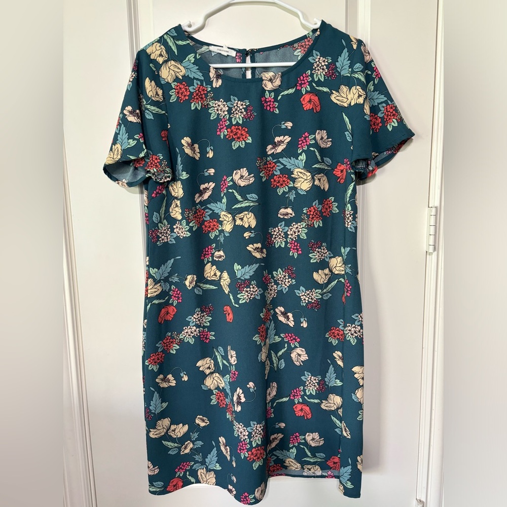 Maurice’s Floral Print Teal Dress Sleeves Size medium